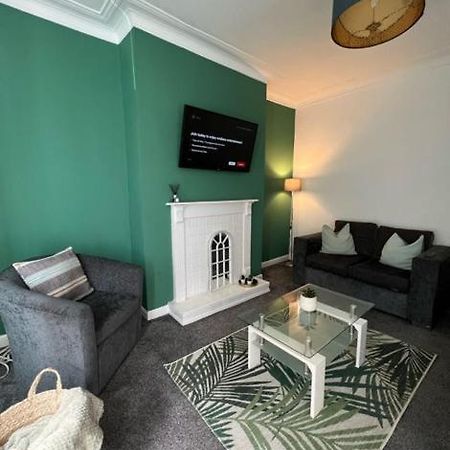 Moorfield Street Guesthouse Лидс Экстерьер фото