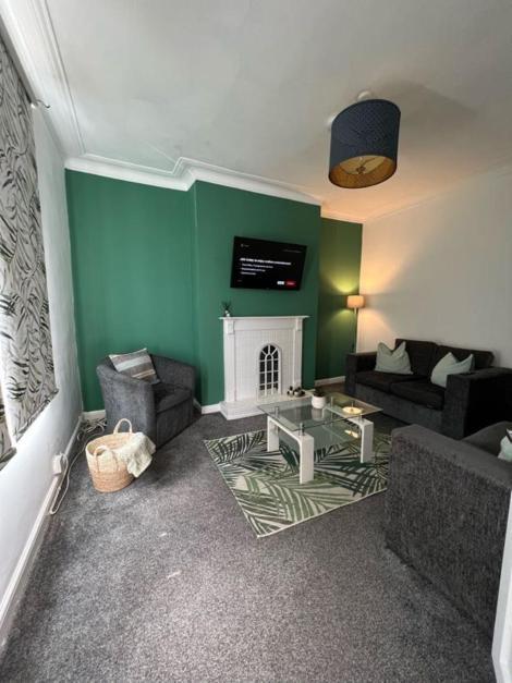 Moorfield Street Guesthouse Лидс Экстерьер фото