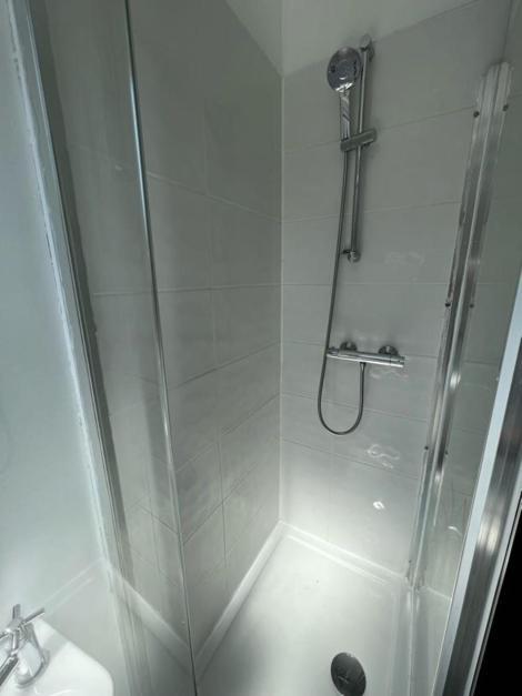 Moorfield Street Guesthouse Лидс Экстерьер фото