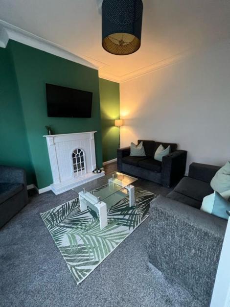 Moorfield Street Guesthouse Лидс Экстерьер фото