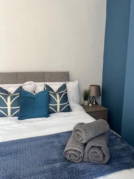 Moorfield Street Guesthouse Лидс Экстерьер фото